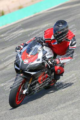 media/Oct-15-2022-TrackXperience (Sat) [[8f70b8b0be]]/Group 2/session 4 turn 1/